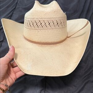 Resistol Cream Straw Cowboy Hat